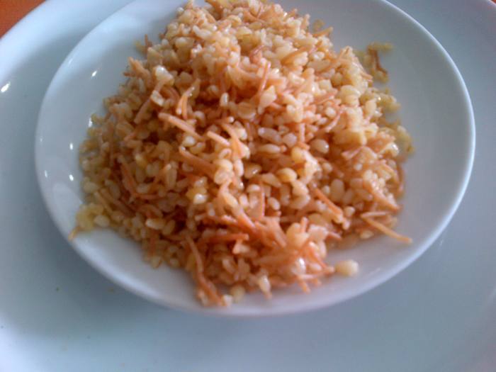 Tabakta bulgur pilavı